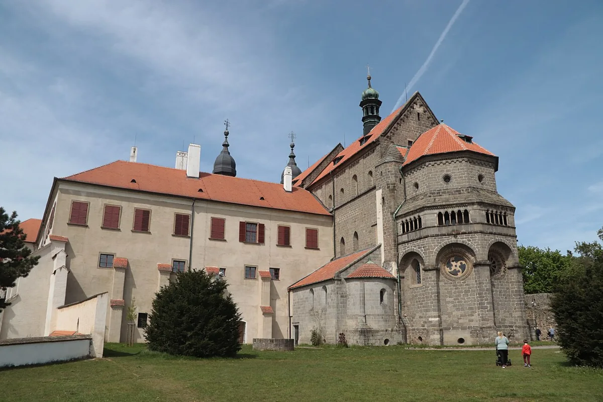 Zámek a bazilika svatého Prokopa v Třebíči