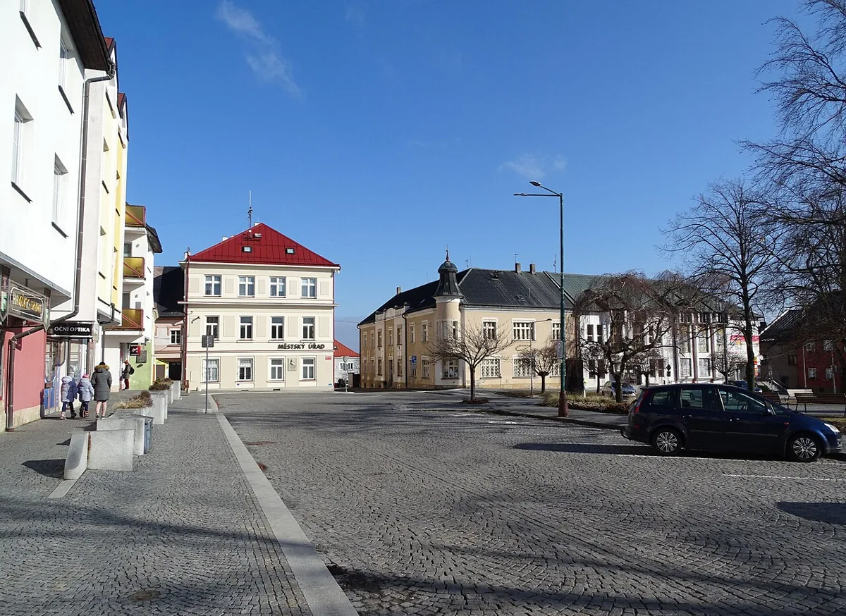 Severní strana náměstí T. G. Masaryka v Chotěboři